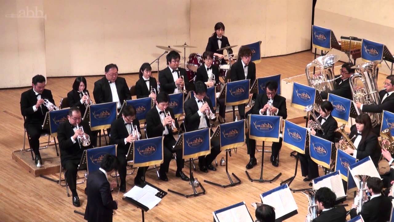 永遠の栄光を讃える 