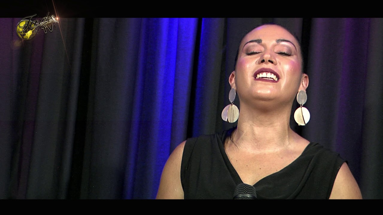 Ana Marta        " Nossos Olhares"