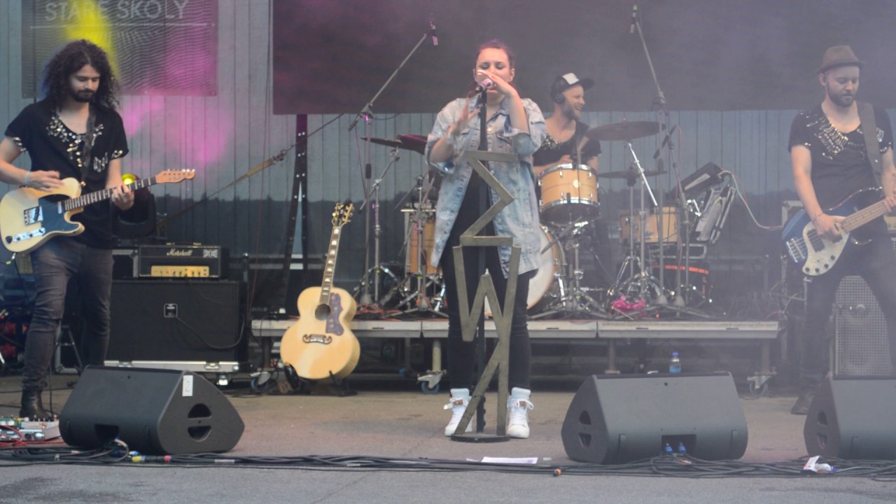 Ewa Farna  Na ostří nože 10.6.2017 Ústí nad Labem