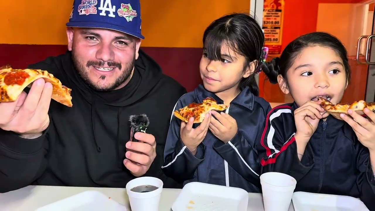 Probando la mejor pizza 🍕? 