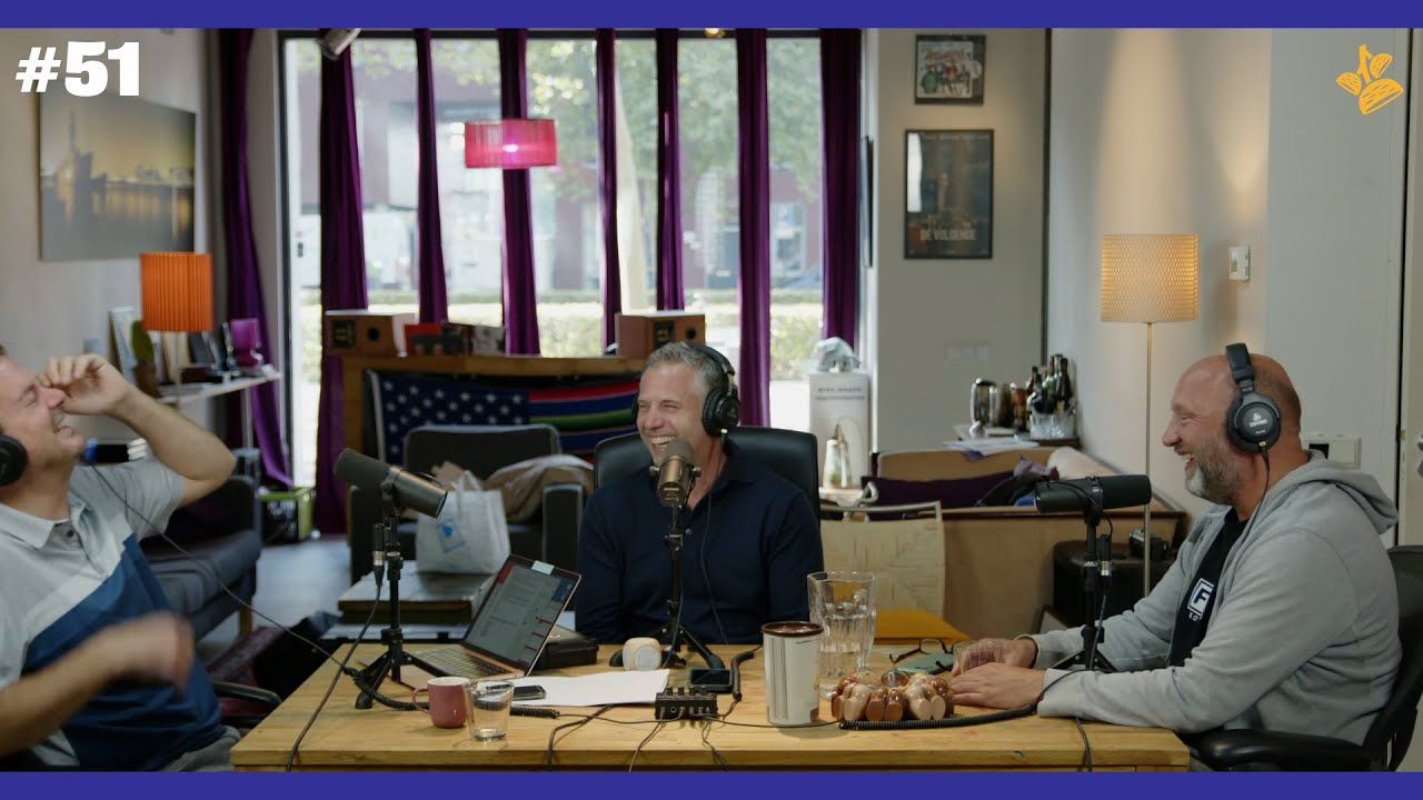 DÉ podcast | #48 Bad plaatsnamen, Bad Films & Bad Slippers in productie