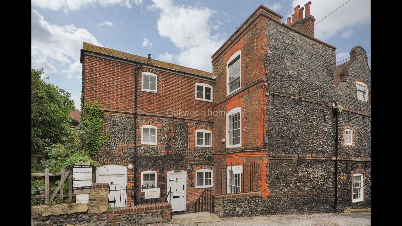 LiveStream Video - Cobb Court, King Street, Margate Old Town - Apartment