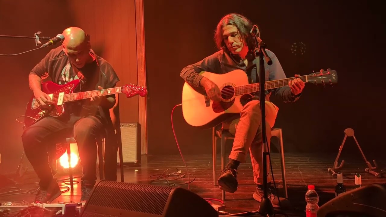 כאבי גדילה - אביב גדג' ורון בונקר
