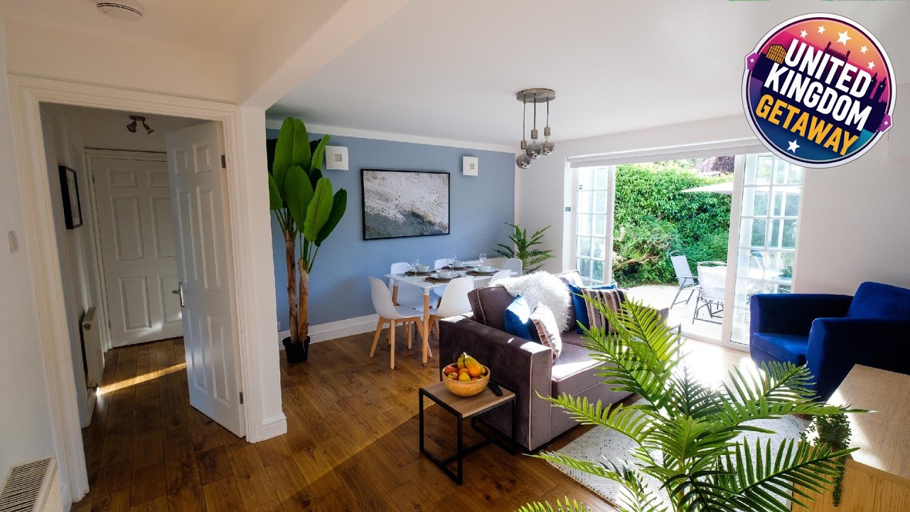 Riverwalk Apartment One | London, United Kingdom | Hotel Review ⭐