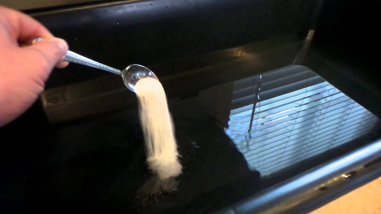 C&Oacute;MO LIMPIAR Y DESINFECTAR EN CASA(EQUIPO PARA COCINAR CERVEZA. 1 tbsp en 1 gal&oacute;n de agua tibia.