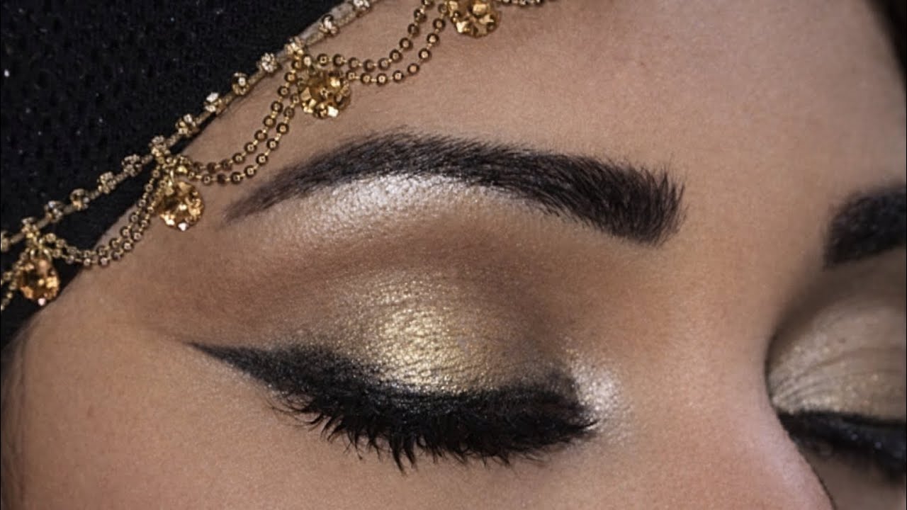 Step By Step Under 5 minutes Easy Bridal Eye Makeup 