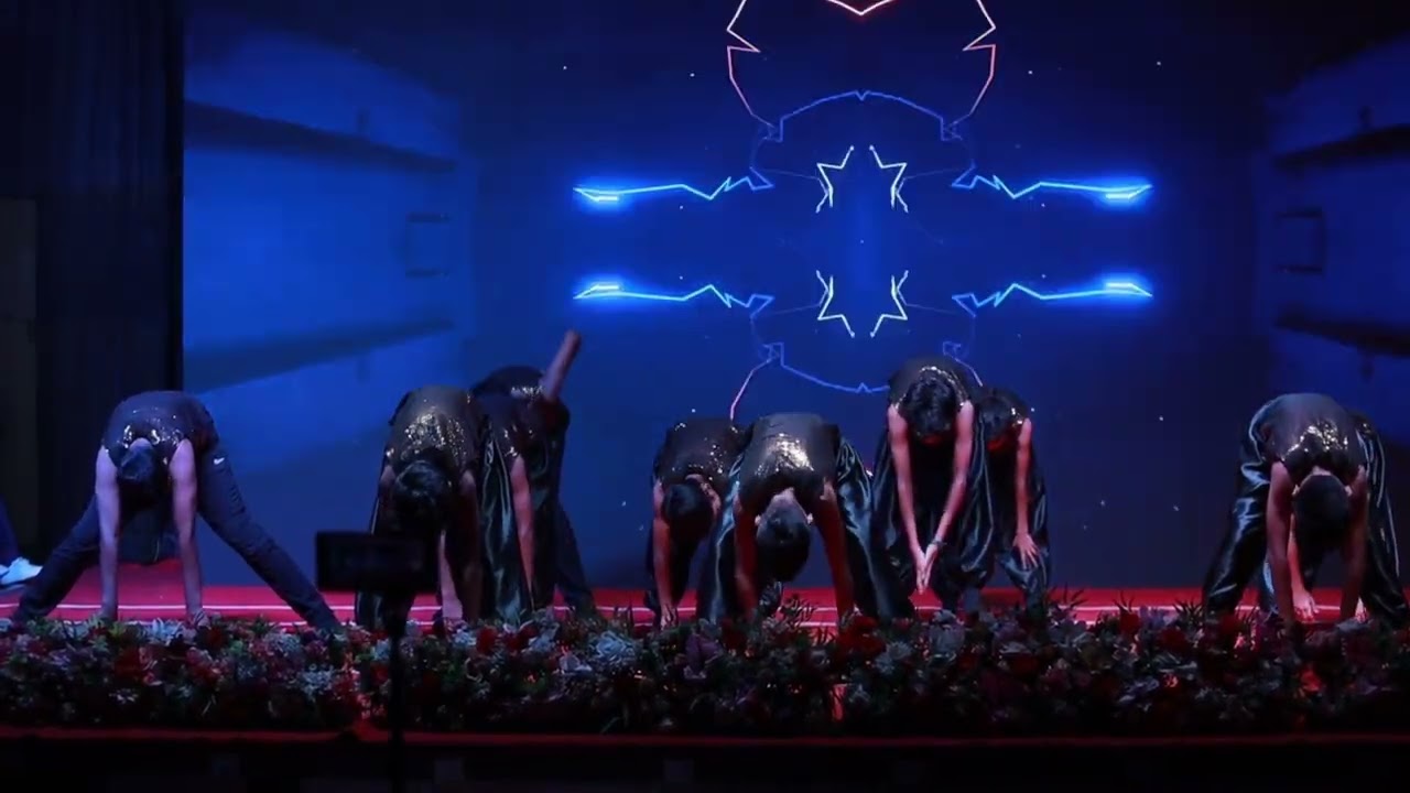 CONTEMPORARY DANCE by our rockstar HUDA TRUST PUBLIC SCHOOL