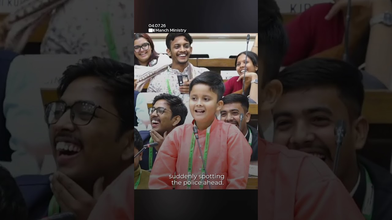 Here's How This Student Played Ravi Kishan At A Youth Parliament
