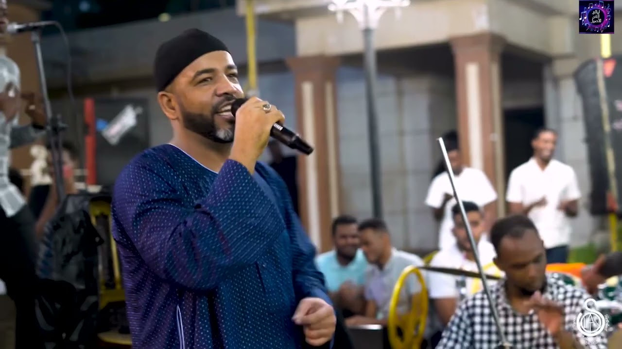 العميد:أحمد محمد عوض (حبيبي فاكرك معاي)