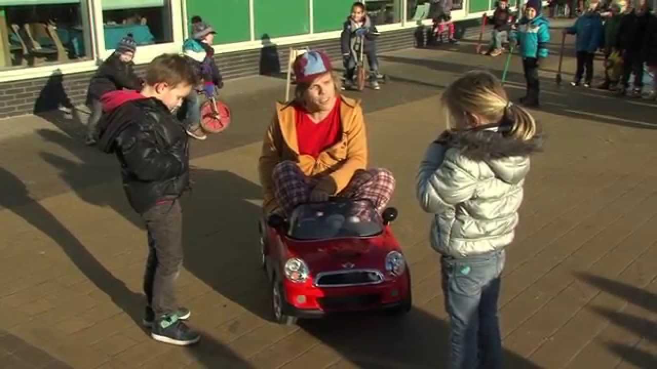 Uitnodiging van Pluk van de Petteflet