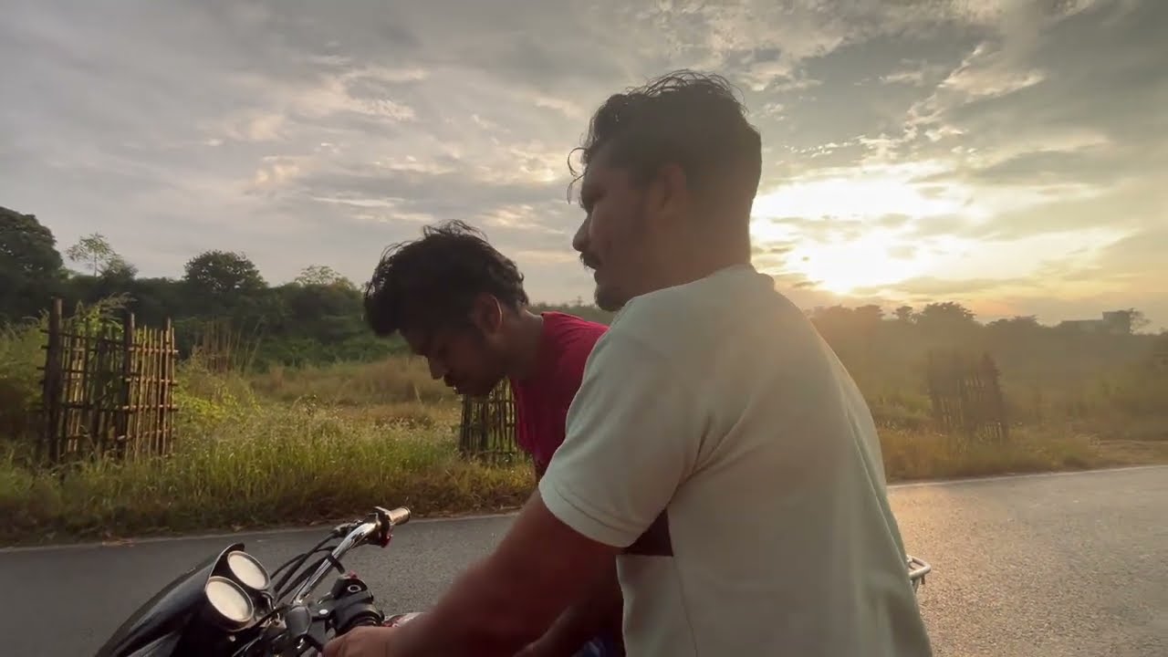 Chalo Bike Shikhne | My First Vlog | Bhai log ke sath masti !!