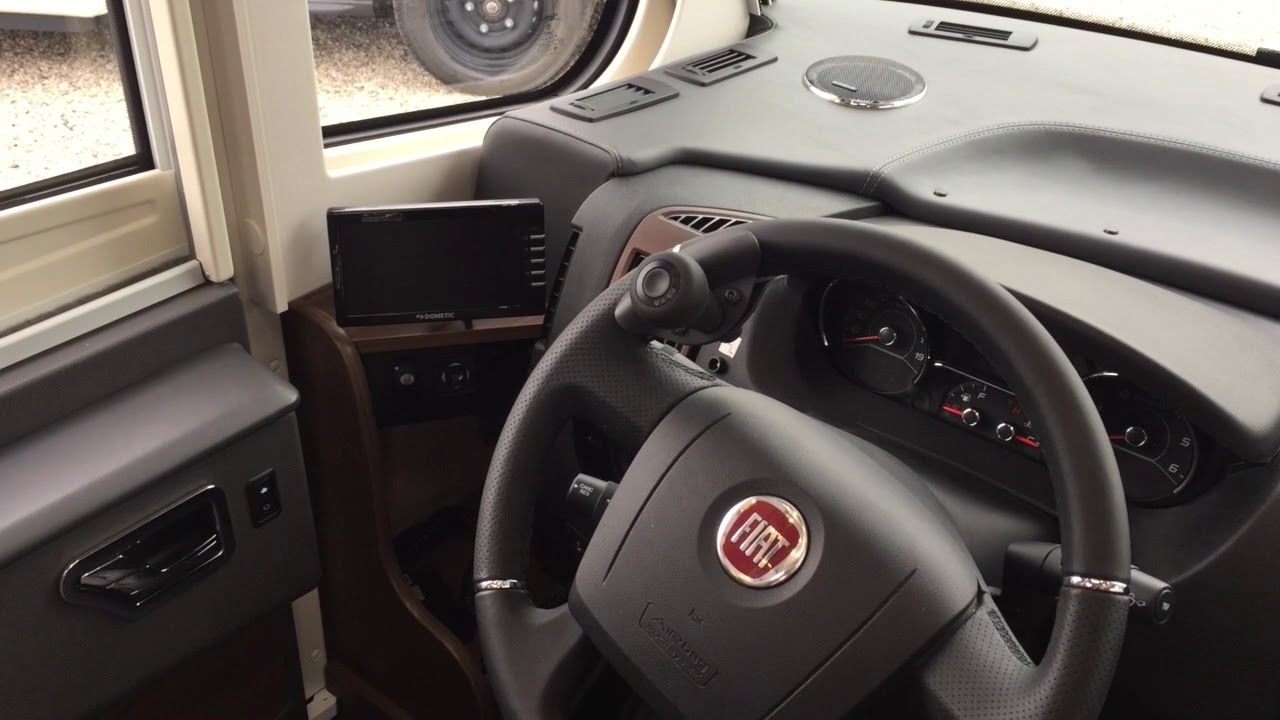 ROLLSTUHL-REISEMOBIL von Caravan Company Wolfrum und Frankia