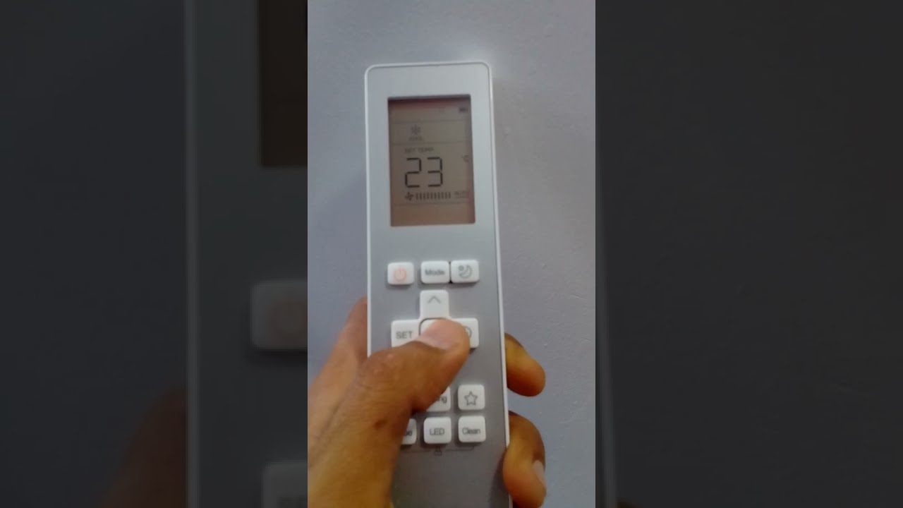 TECLAS MODO, FAN Y LED  DEL CONTROL REMOTO DE UN AIRE ACONDICIONADO.