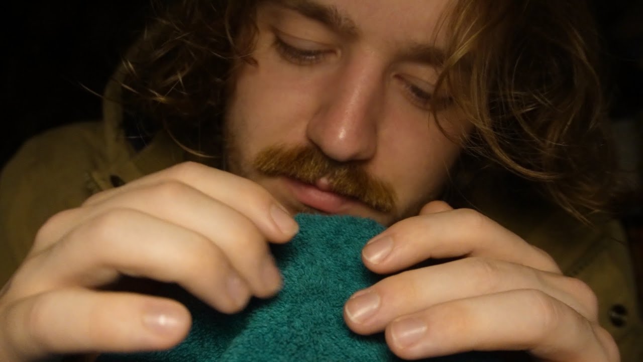 ASMR Sleepy Bozo Scratches a Towel & Hums You to Sleep | scratching, brushing, tapping & humming