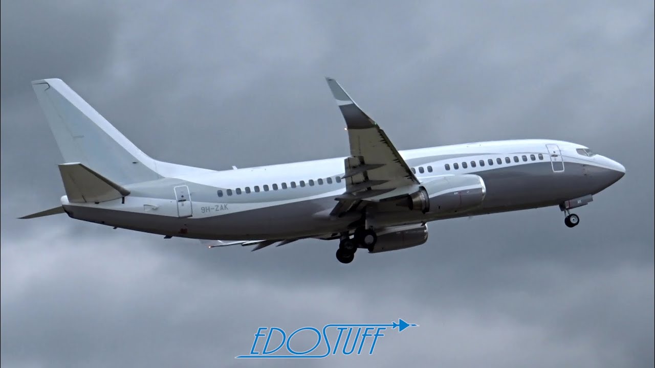 Maleth Aero Boeing 737-3Y0 Wet Takeoff - Split Airport SPU/LDSP