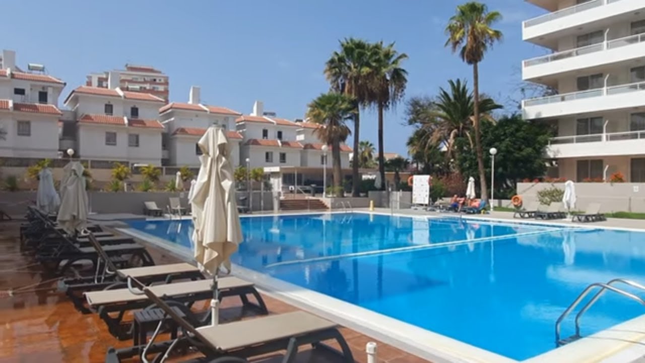 Catalonia Oro Negro Hotel Las Americas Tenerife Walk from Libbys Lounge Whiskey Jar to Swimming Pool