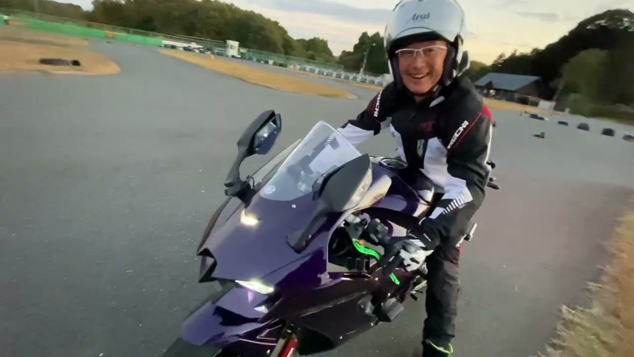 Kawasaki  ZX10R  2023