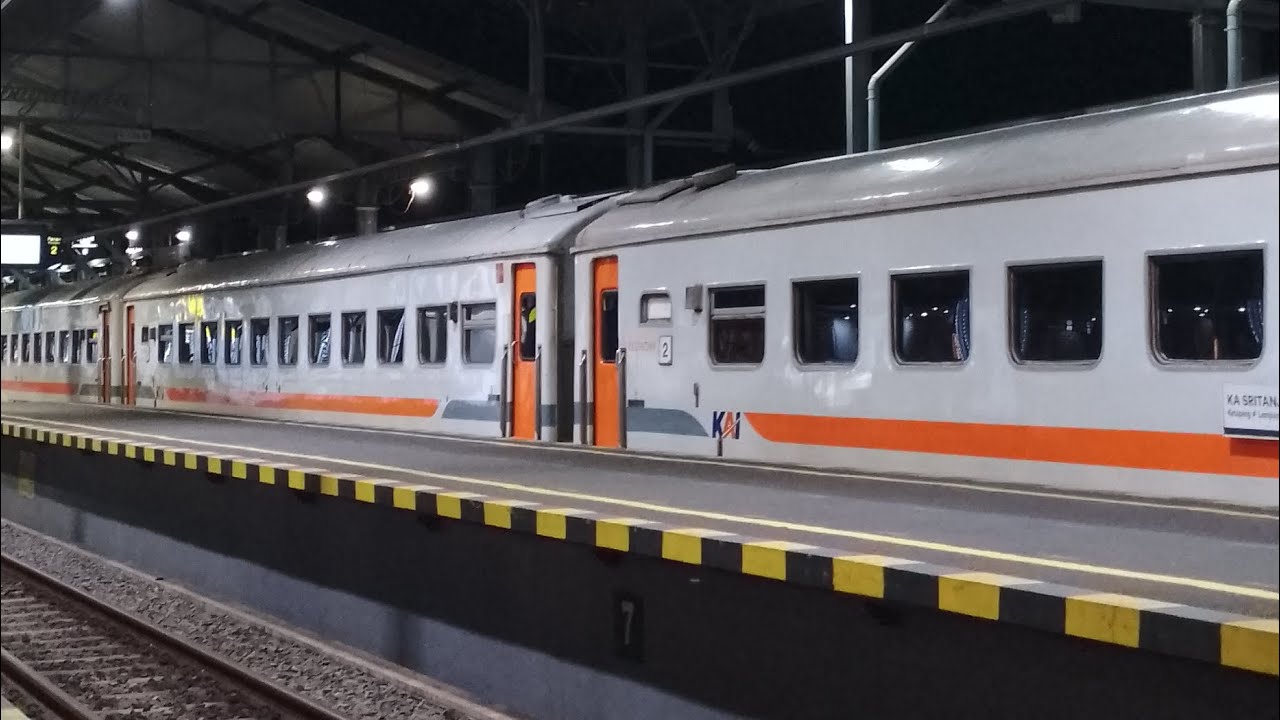 Satu hari ke SOLO!! Ikut CFD dan liat kereta😆