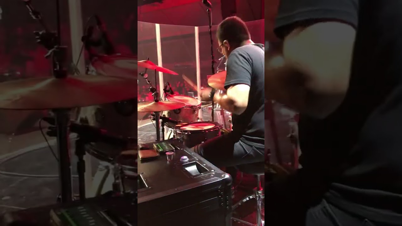 (DRUM CAM) Per&iacute;odo de louvor com John Dias na CN FORTALEZA