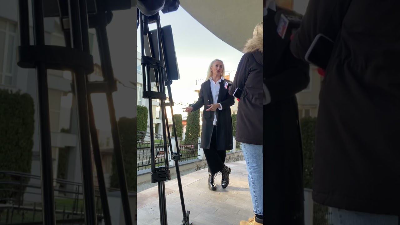 Ce probleme pot dezvolta copiii cu părinți plecați în străinătate.