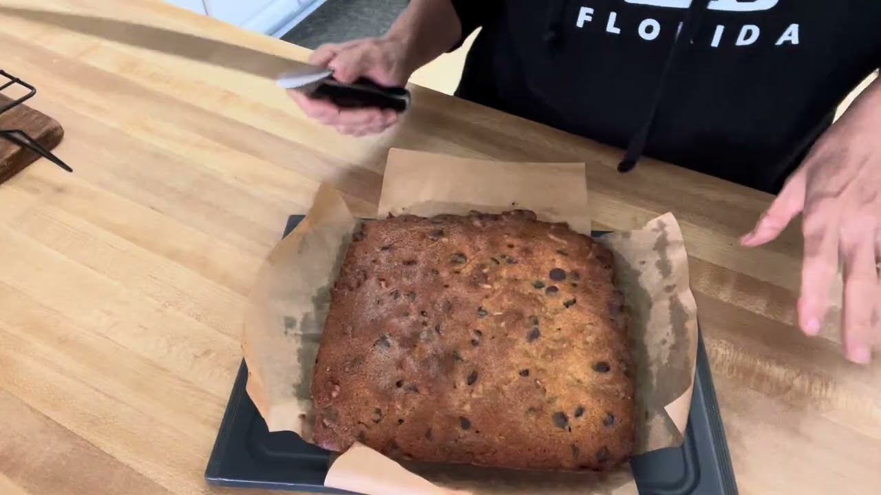 Chocolate chip cookie bar/blondie,  testing a regular sugar recipe alongside monk fruit replacement 
