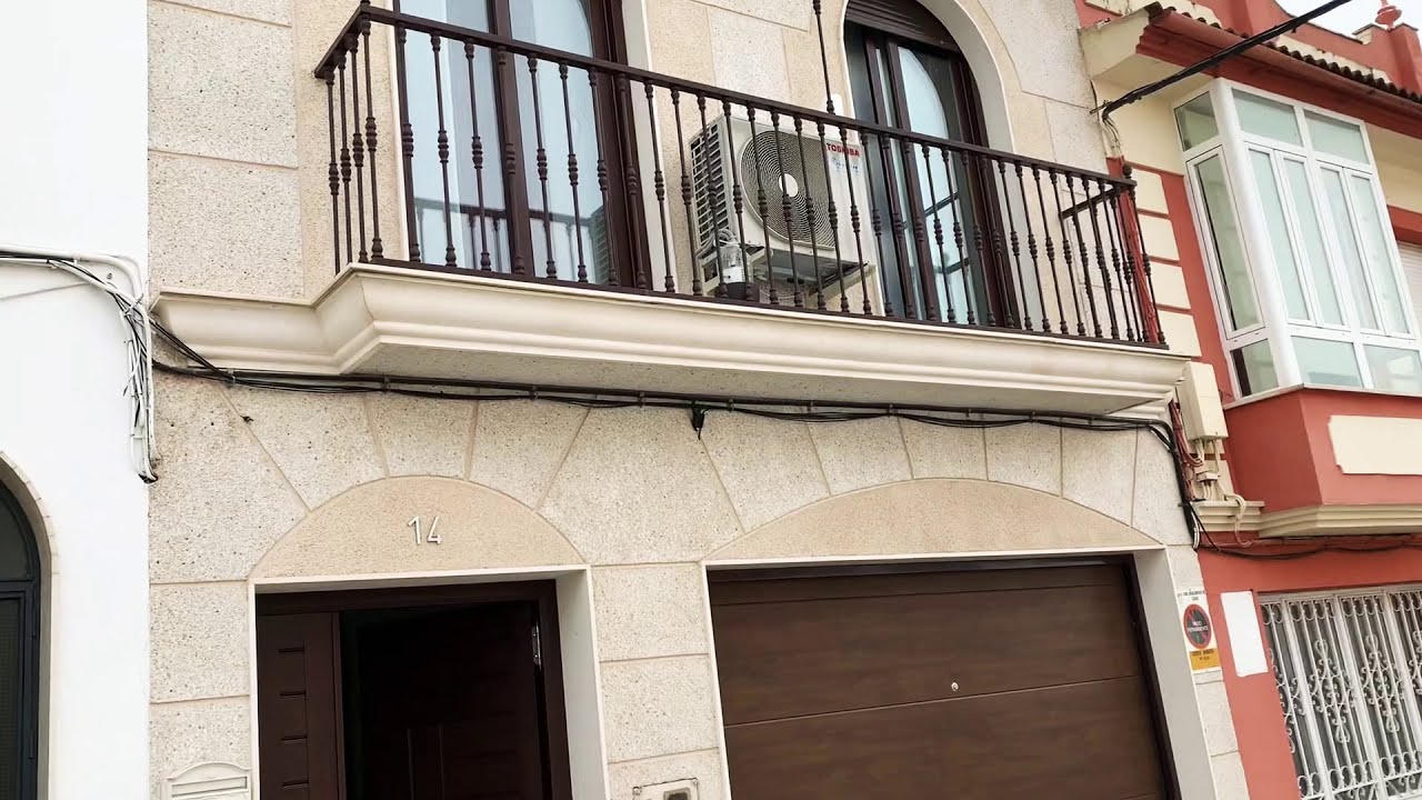 Casa Moderna en Cabra (Córdoba)