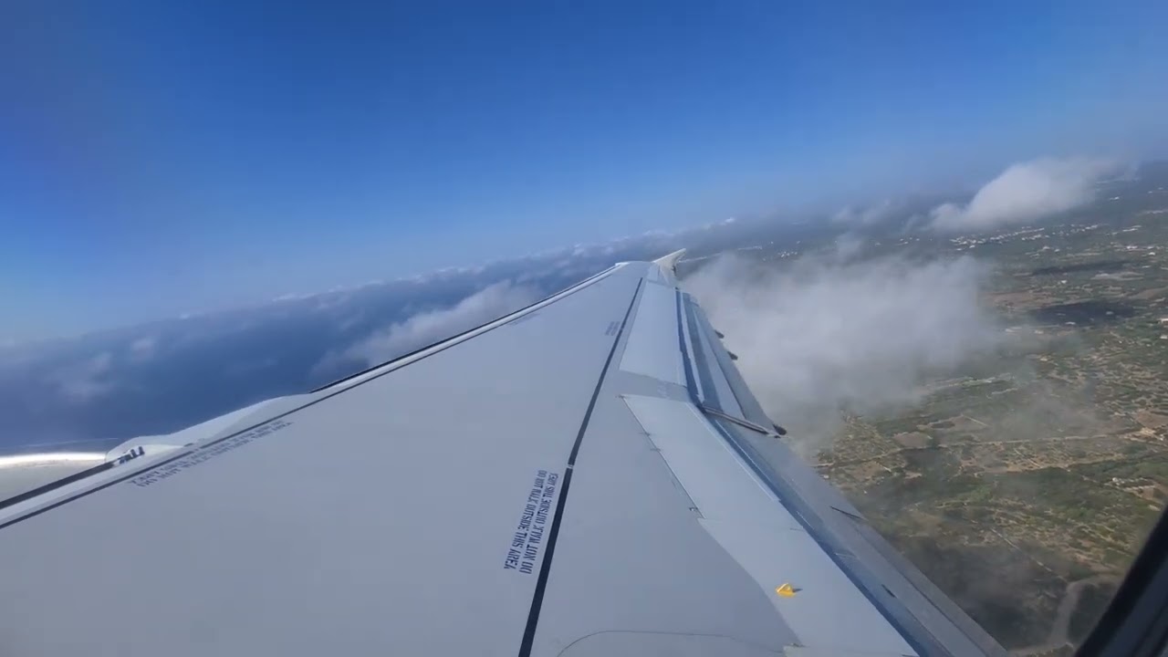 British Airways Euroflyer Airbus A321-200 G-EUXM takeoff from Mahon to London Gatwick
