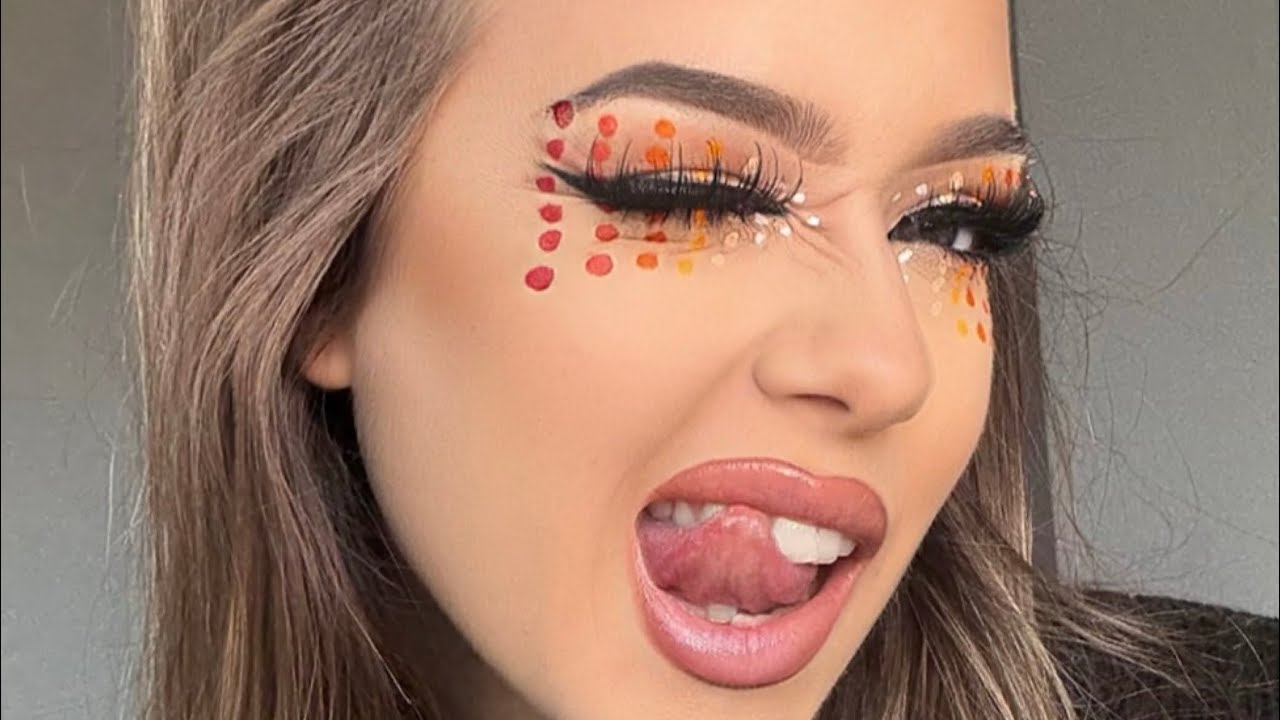 Funky little dots🫧
