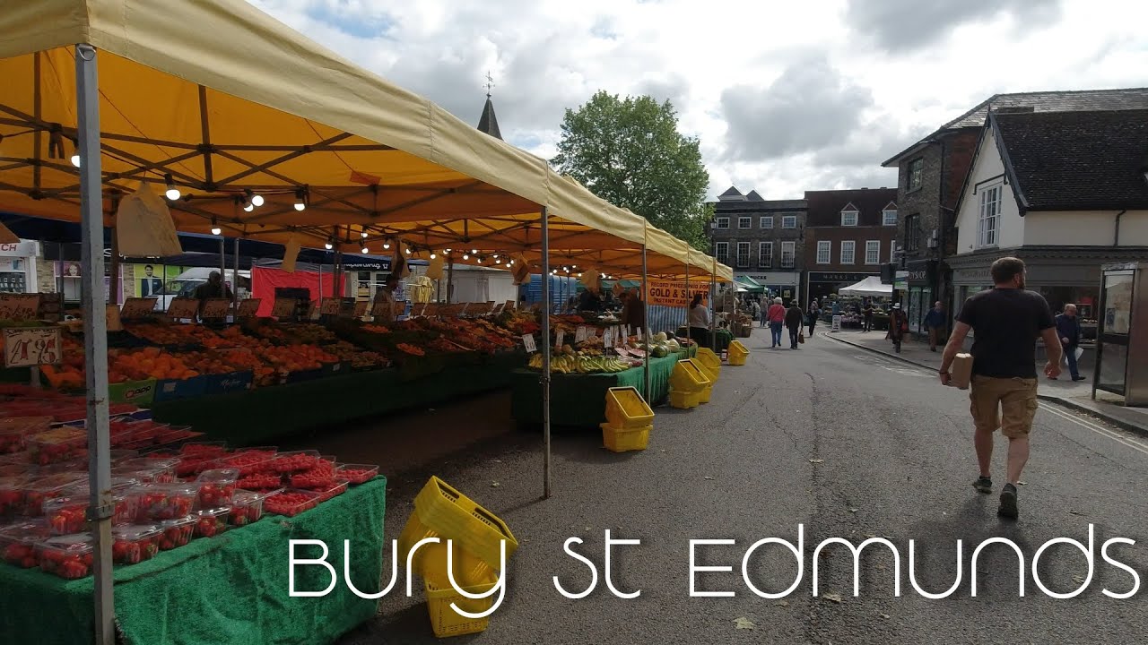 Early morining walk around Bury St Edmunds on Market Day