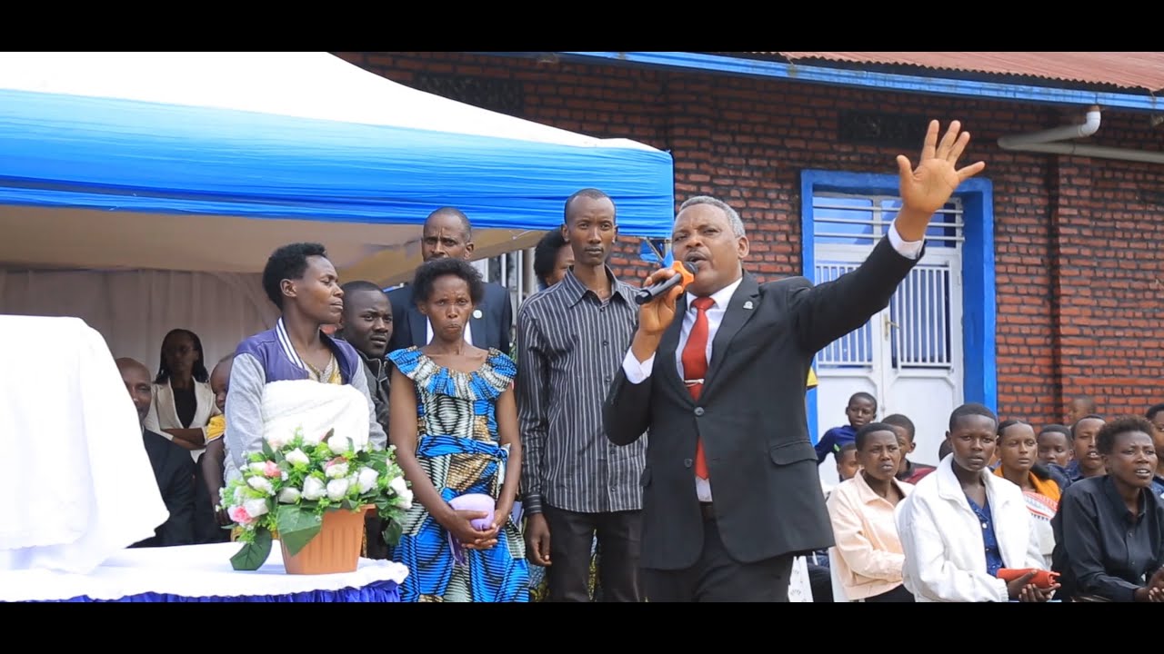 ICYO IMANA IGUSHAKAHO NI UKO WAKWIHANA UBU TWAYISENGA Emmanuel AMAVUNA GATAGARA SDA