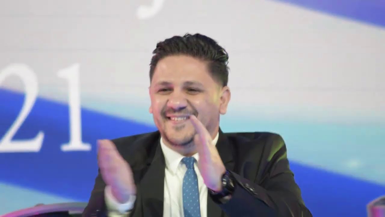 Bernard - Dzeneti me dajake me dadeske ( Show 2021 ) cover