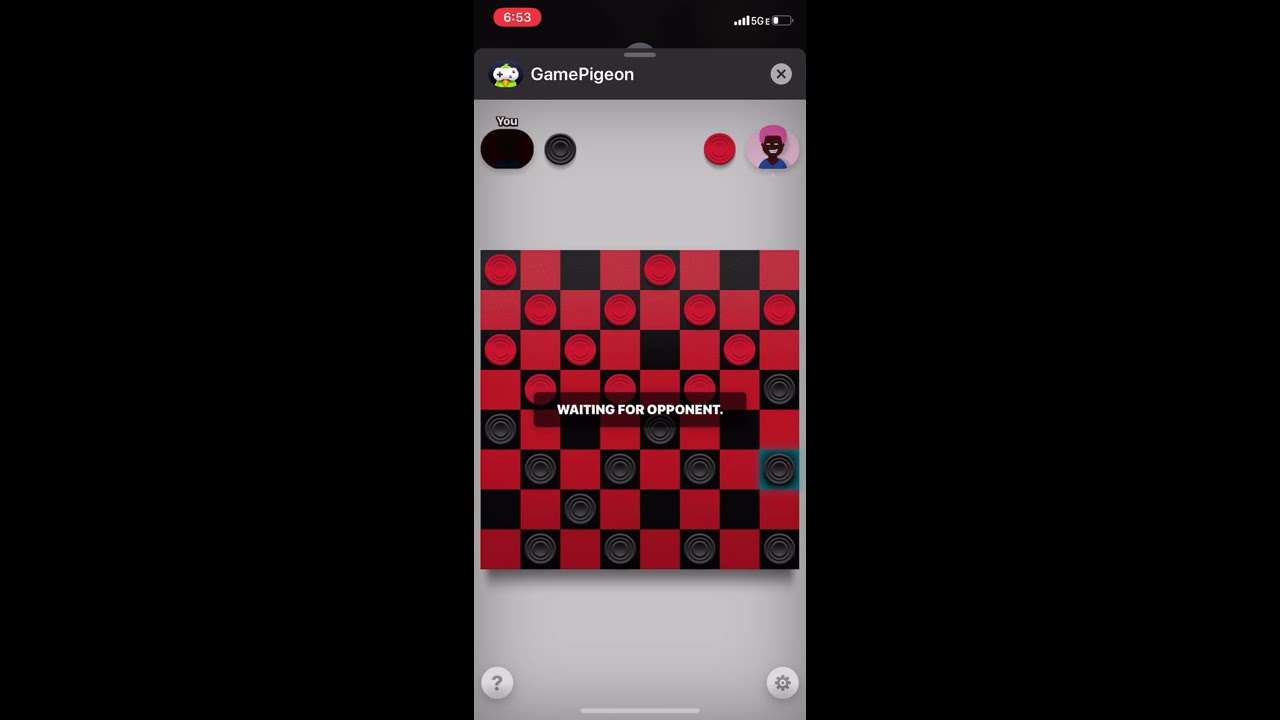Gamepigeon checkers theme
