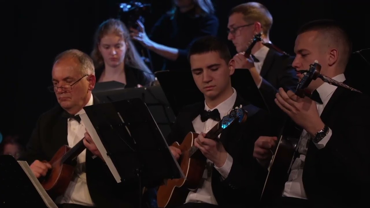 Subotički tamburaški orkestar - Valcer cveća
