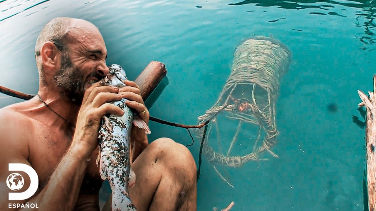 &iexcl;Primitivo! Ed pesca como lo hac&iacute;an los mayas | Desolado con Ed Stafford  | Discovery en Espa&ntilde;ol