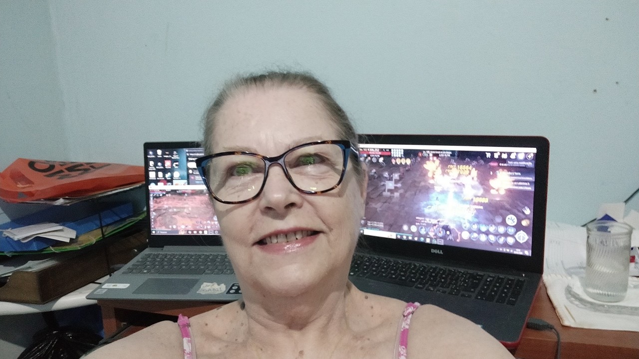 A vó gamer alegrando o seu dia - K.O.bita Games ao vivo no Mir4