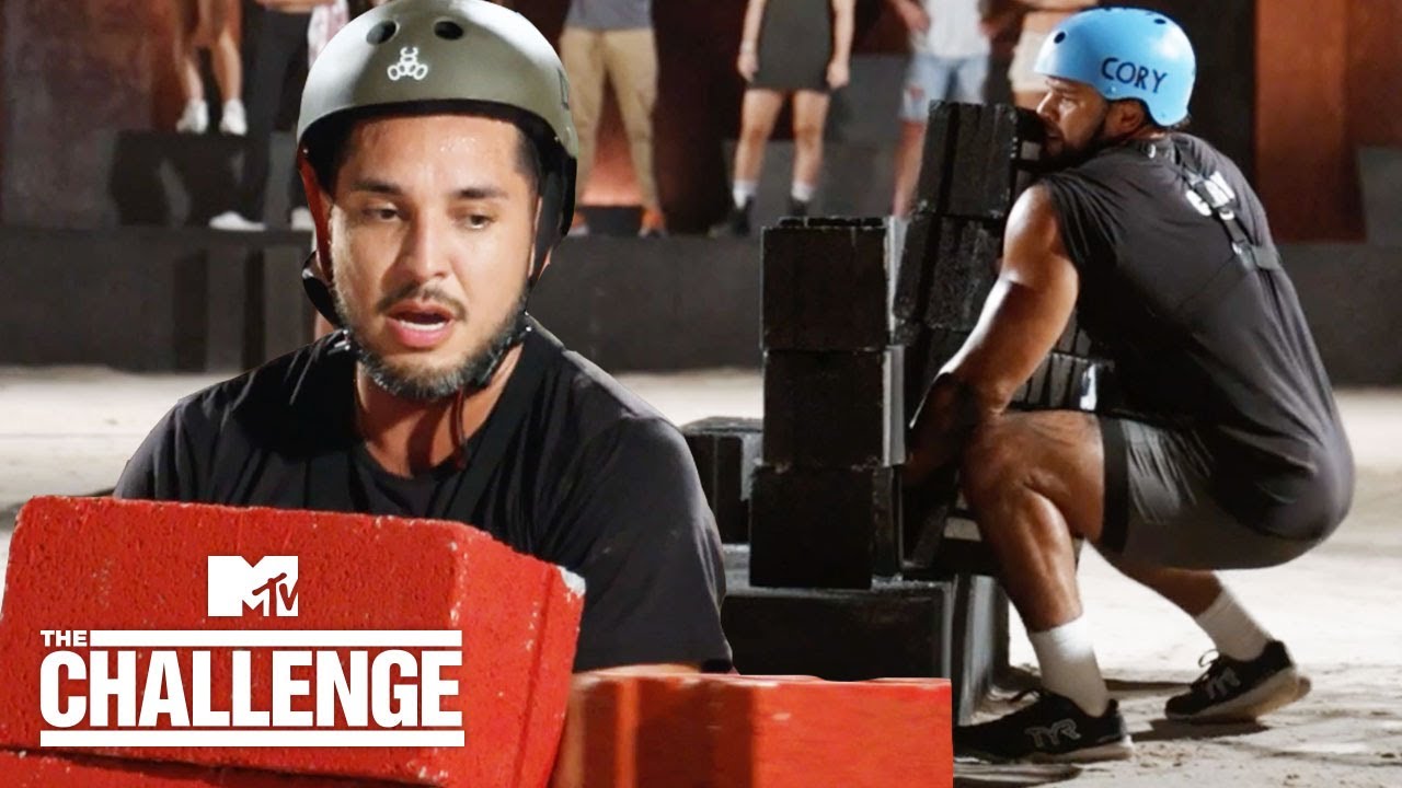 Cory vs. Derek in Closing Time 💪 🧱 The Challenge 40: Battle of the Eras