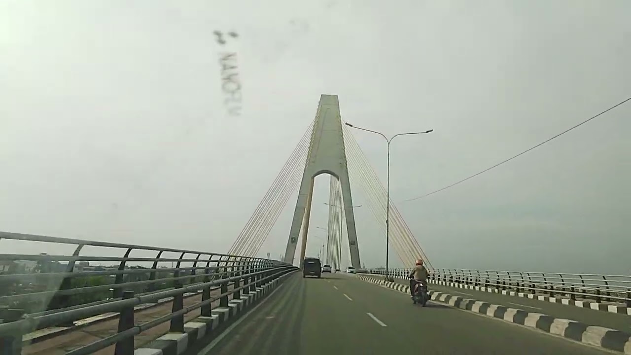 Jalan - Jalan Santai Di Pagi Hari 