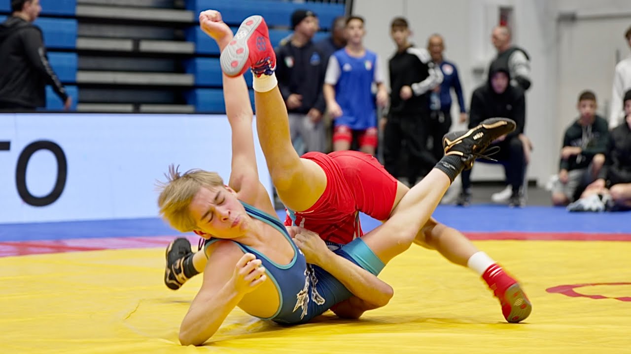 U13 Sviatoslav Koval (UKR) vs Artturi Kohtala (FIN) 53kg. Greco-roman boys youth wrestling.