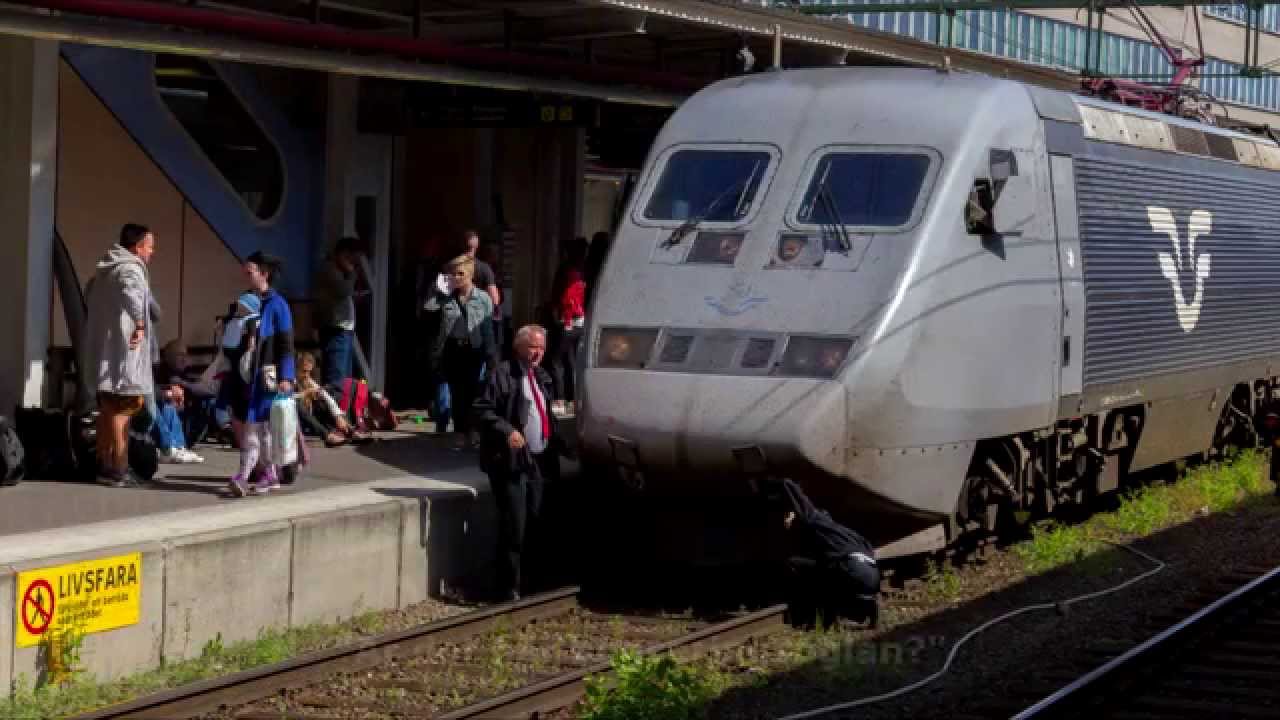 2014-06-05 Två SJ 2000 / X2000 multas på Stockholm C