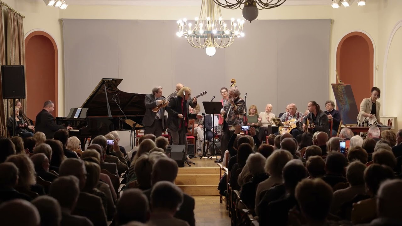 Charlie és Roby Lakatos & Gypsy Jazz Band - The Shadow Of Your Smile