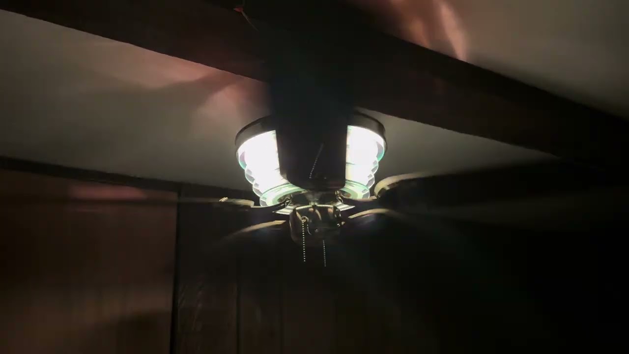 Beverly Hills Art Deco ceiling fan night mode