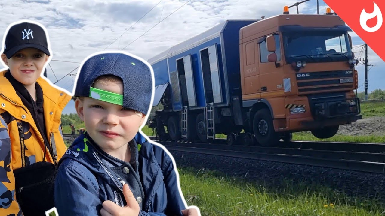 Грузовик на жд колесах /реставрация железнодорожный путей