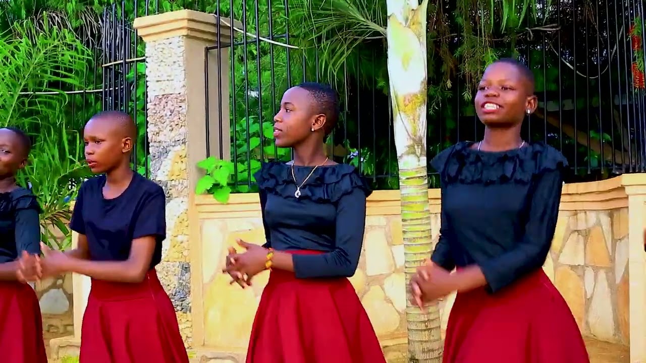 YOUTH REVIVAL CHOIR- NILINDE