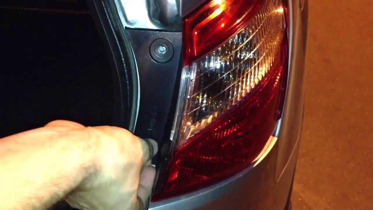 Как снять задний фонарь на nissan qashqai (ниссан кашкай).т
