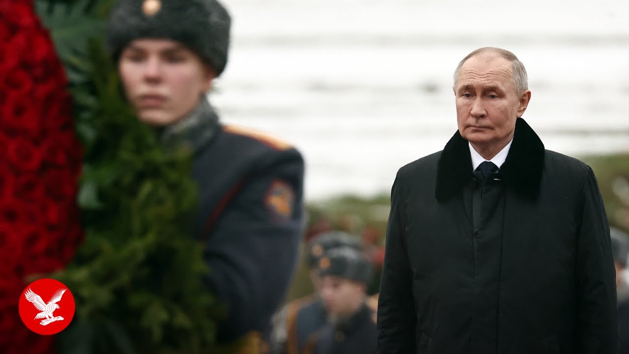 Live: Putin lays flowers at Leningrad World War Two memorial