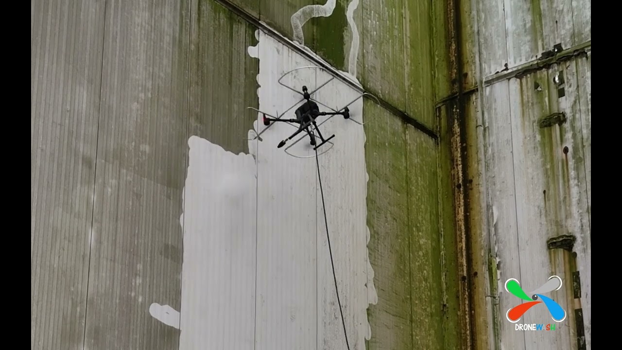 Limpeza de fachada com Drone na Citrosuco - Santos Dronewash