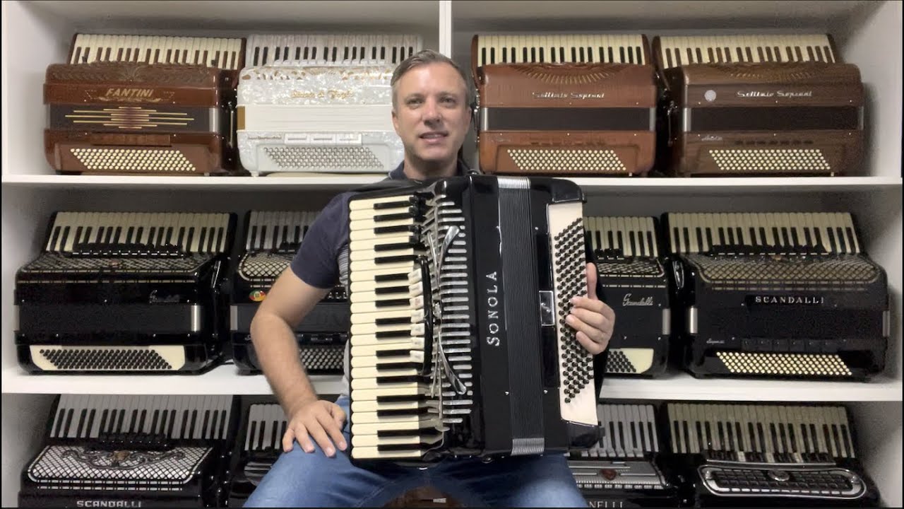 Acordeon Sonola AA7 - Quarta Oitavada - 8/3 Reg - 49 cm