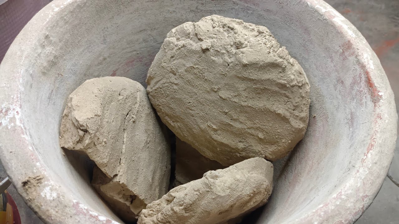ASMR : pure soft mud dirt dry clay pot crumbling requested video pure mud is love 💖💖💖