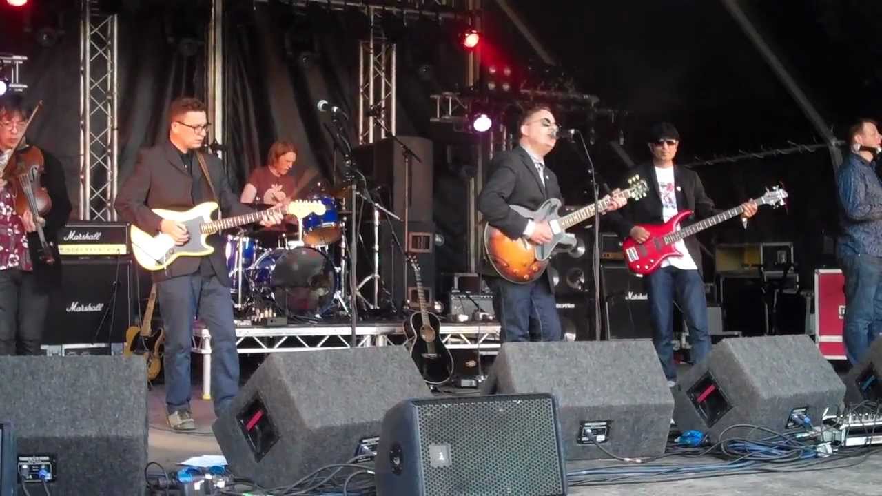 The June Brides - I Fall - Indietracks 2012
