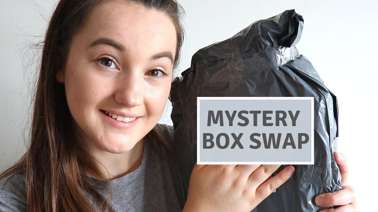 ASMR | Quarantine Mystery Box Swap ~ ASMR Edition | Ft. MinxLaura123 ASMR